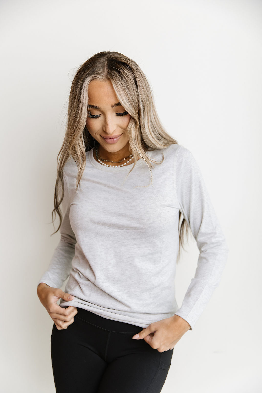 BEVIQUEEN Long Sleeve Crew Neck Lulu Tee - Heather Grey