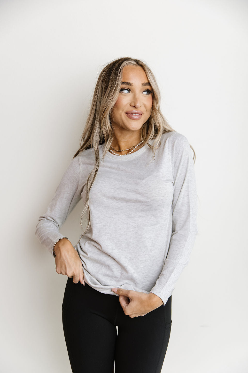 BEVIQUEEN Long Sleeve Crew Neck Lulu Tee - Heather Grey