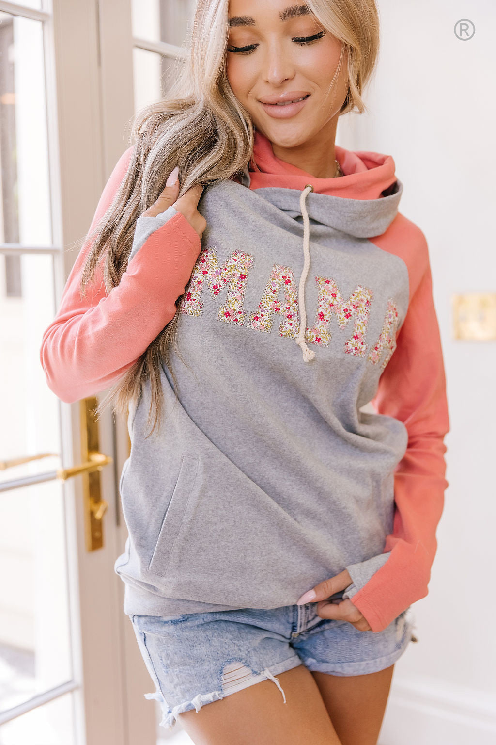 BEVIQUEEN DoubleHood™ Sweatshirt - Mama - Coral & Floral