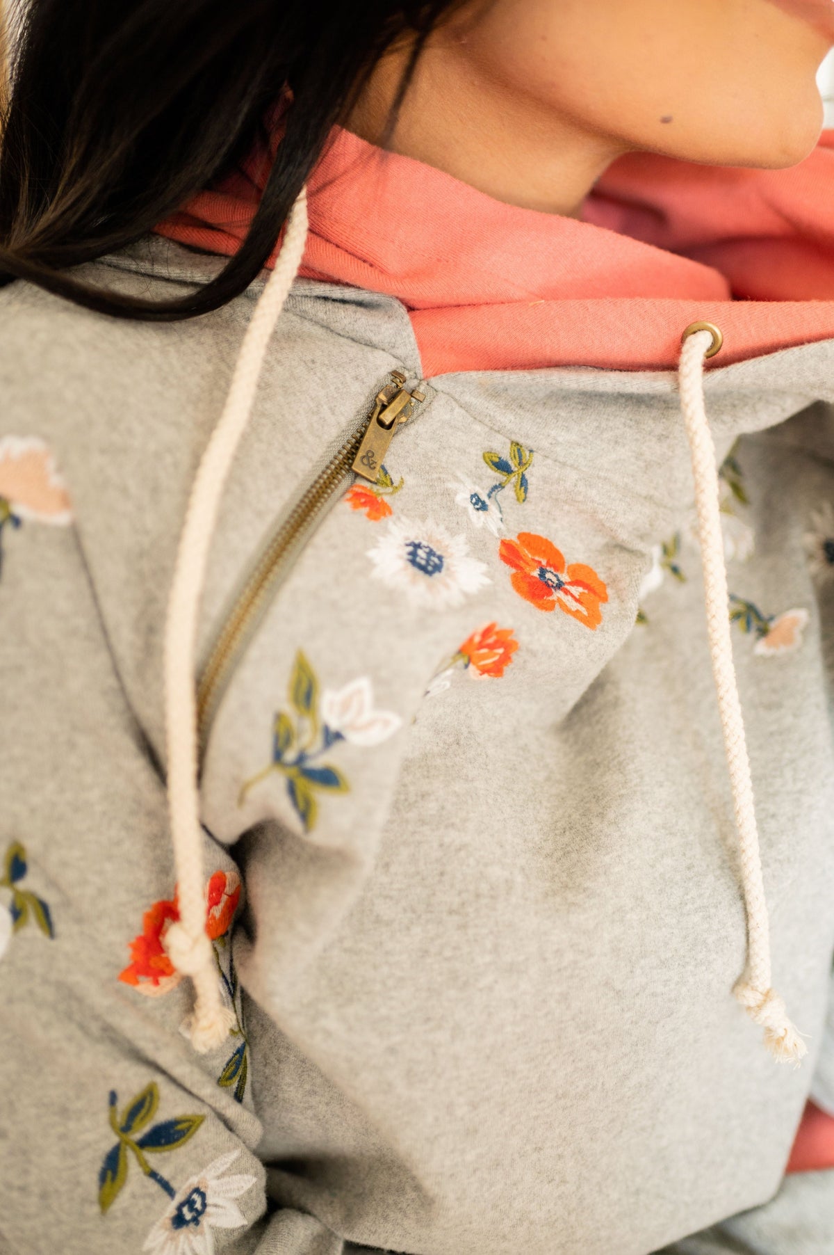 BEVIQUEEN DoubleHood™ Sweatshirt - Seaside Florals